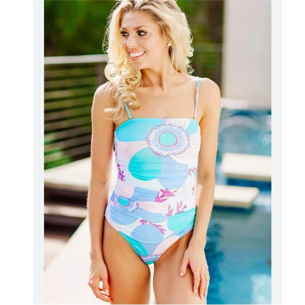 EUC J.Marie Size Medium Floral Blue‎ and White One Piece Swimsuit